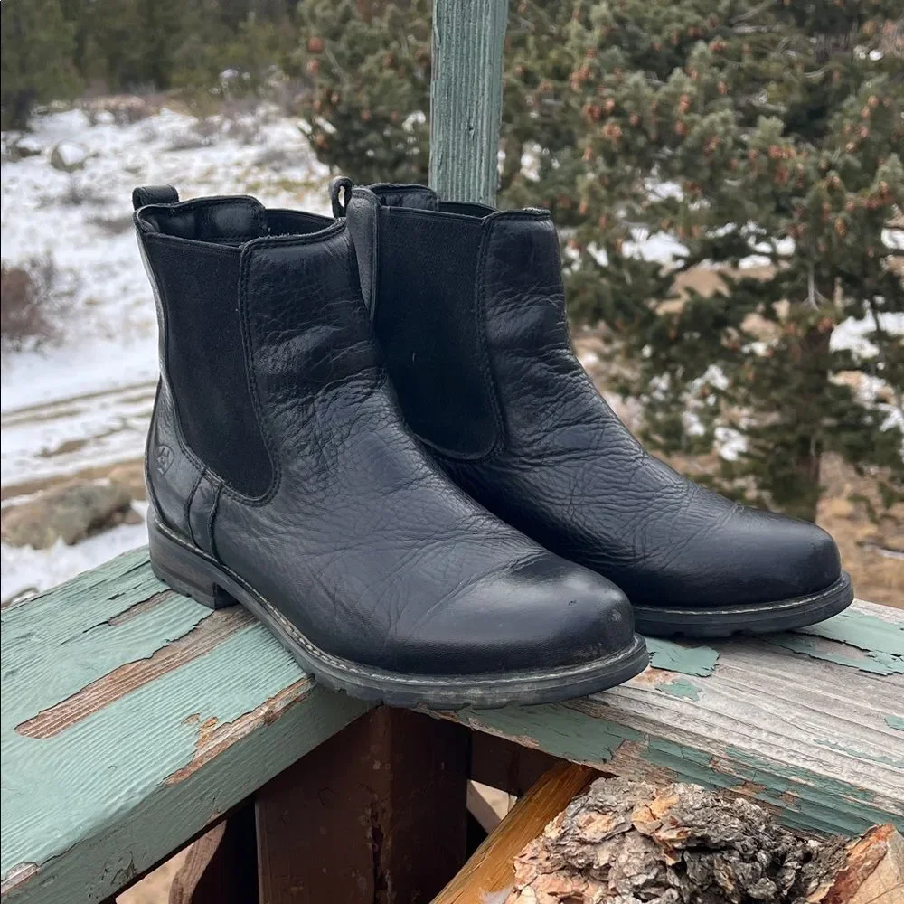 Ariat Women's Wexford Waterproof Chelsea Boot in Black Sz 9.5 B (medium width)